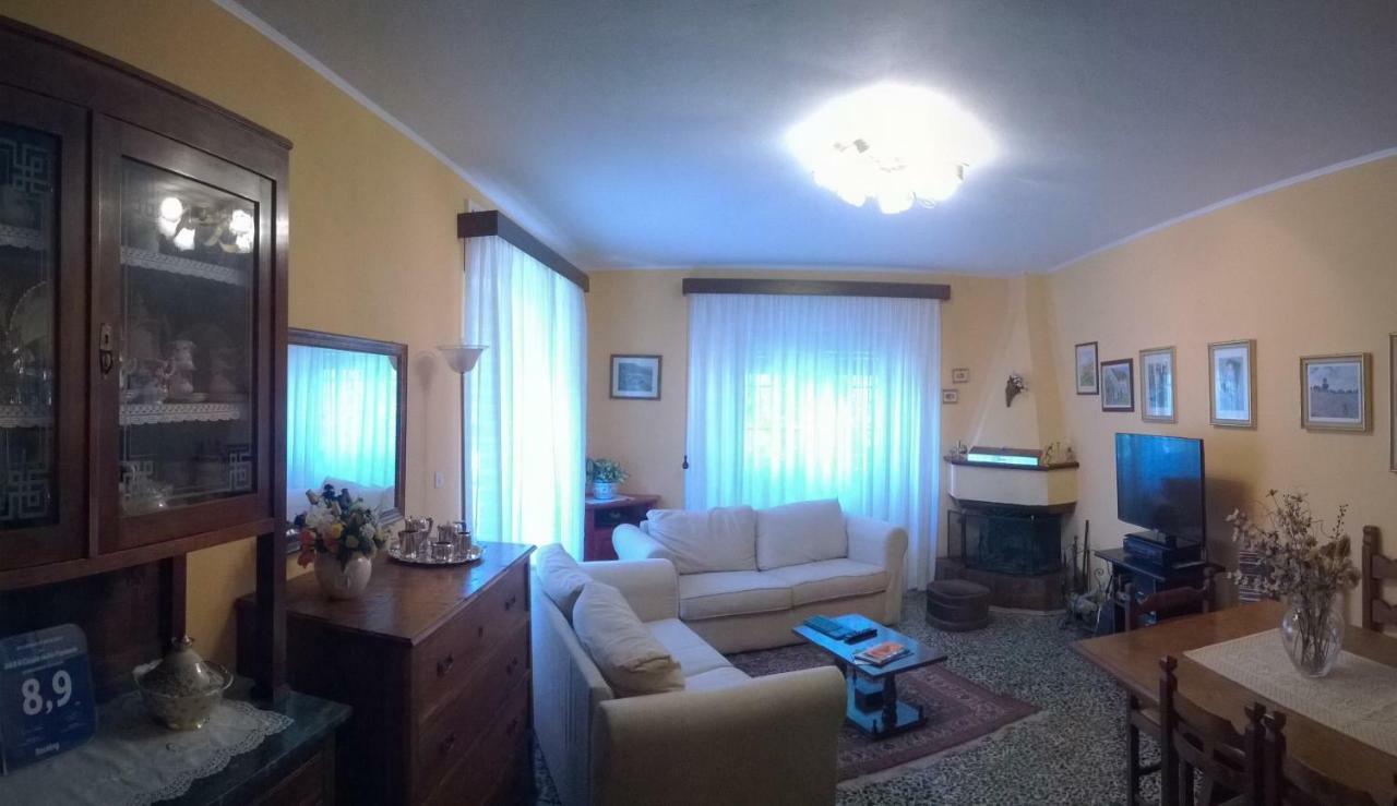 B&B Il Casale Delle Pianacce Кастільйоне-ді-Гарфаньяна Екстер'єр фото